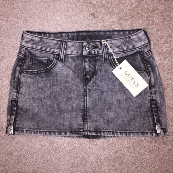 Super Cute GUESS black wash mini skirt!