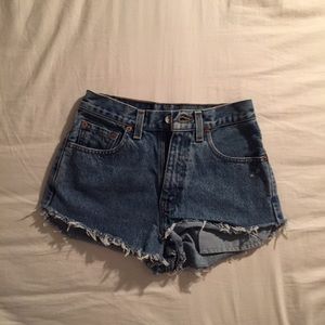 levi denim shorts 🍉will trade or sell