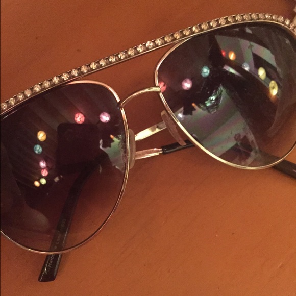 Aviator sunglasses