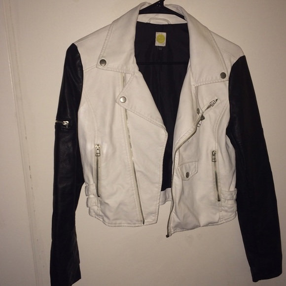 CONTRAST FAUX BIKER JACKET
