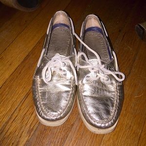 Sperry Top-Sider 2 eye style gold boat shoes