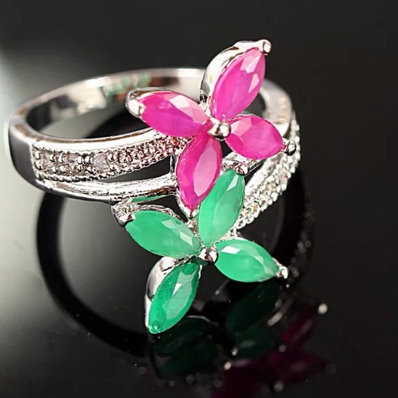 925 Sterling silver emerald & topaz ring size 8 π - Picture 2 of 2