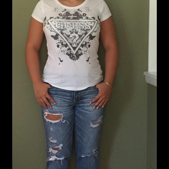 Guess tee
