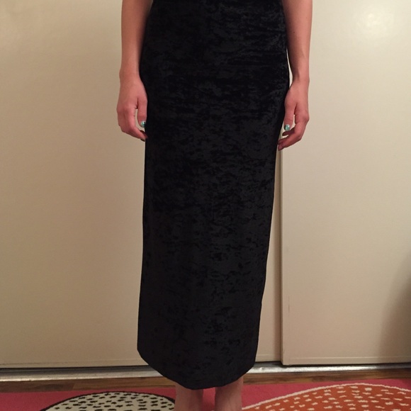 MinkPink velvet maxi - Picture 2 of 3