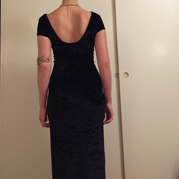 MinkPink velvet maxi - Picture 3 of 3