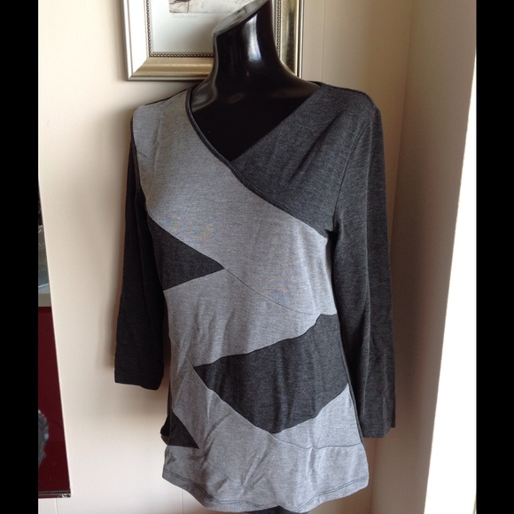 Knit Grey Top - Picture 1 of 2