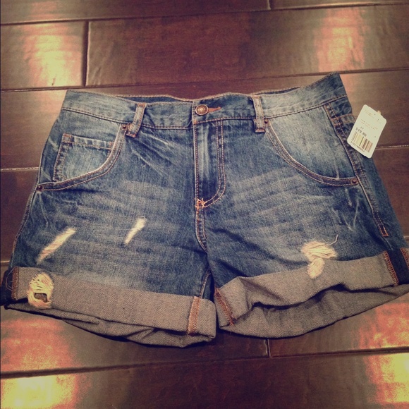 NEW Forever 21 denim shorts