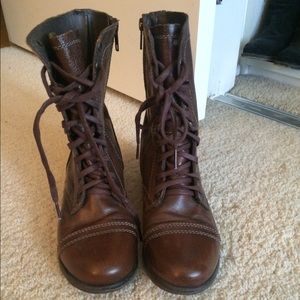 Brand new Steve Madden Troopa Boots