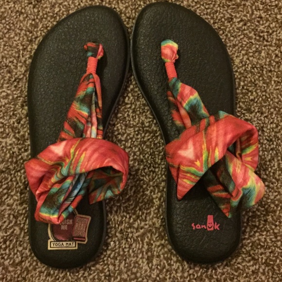 Sanuk Sandals