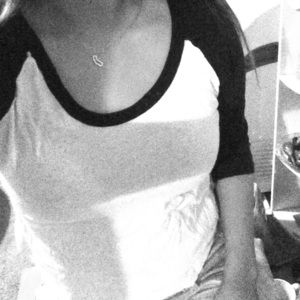 Brandy Melville Baseball Tee