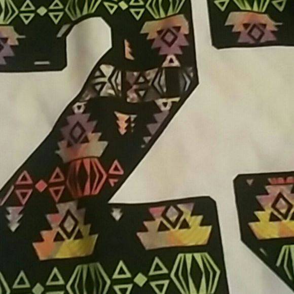 sweater - Picture 2 of 4