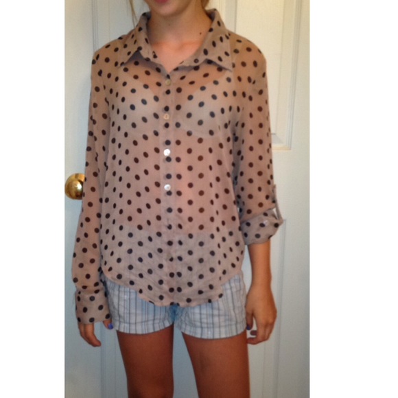 Button-up collared top - Picture 3 of 4