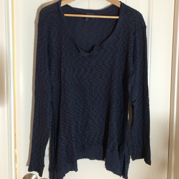 Anthropologie Tops - Anthropologie Left of Center slubby tee @irishlexi