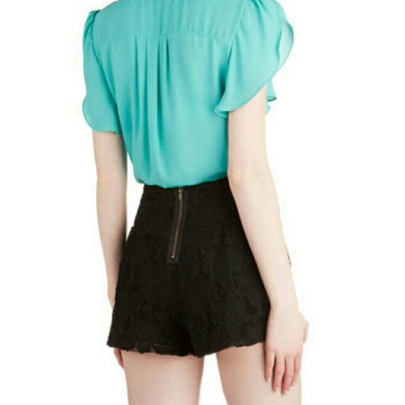 Modcloth Highwaisted Black Lace Short - Picture 2 of 4