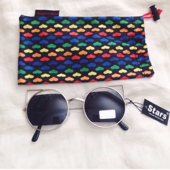 Cateyed sunglasses