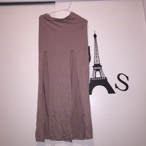 Two sided slit long skirt