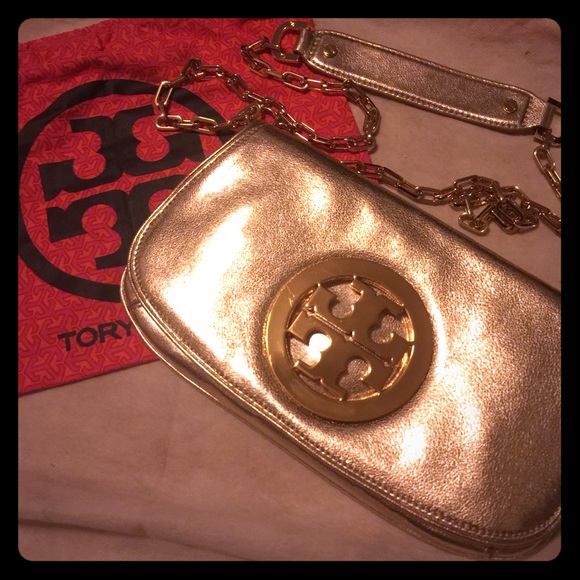 Tory burch clutch on chain - Picture 1 of 3