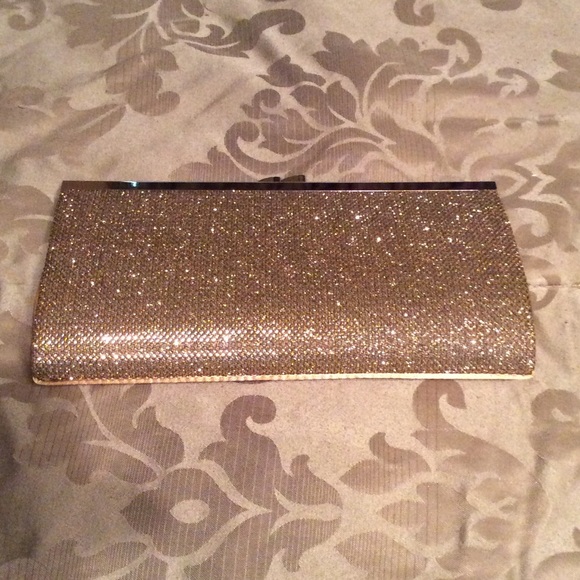 Gold clutch