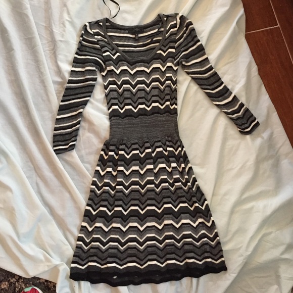 Jessica Simpson dress