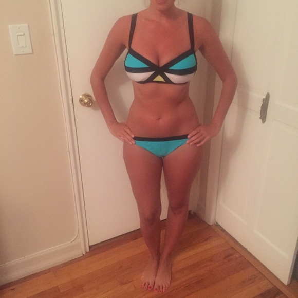 🌟sold🌟Brand new color block bikini - Picture 4 of 4