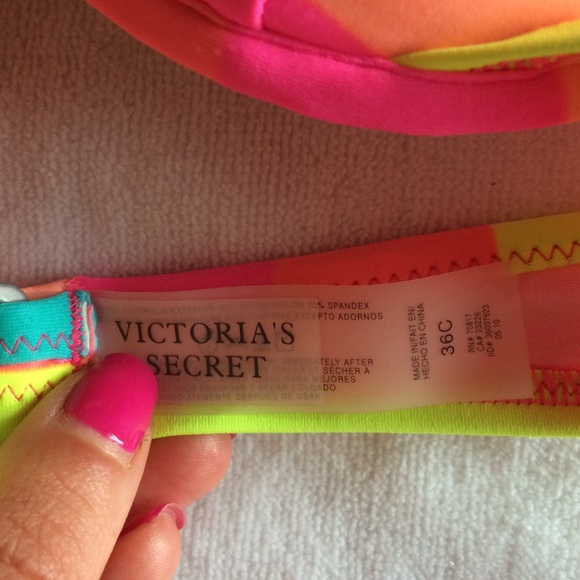 Victoria's Secret striped bathing suit top (NWOT) - Picture 3 of 3