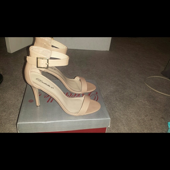 Unworn Nude Ankle Strap Sandals
