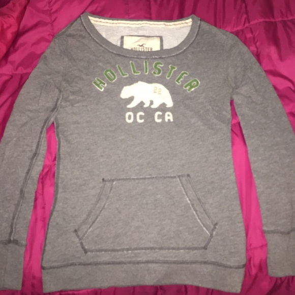 Hollister sweatshirt size small