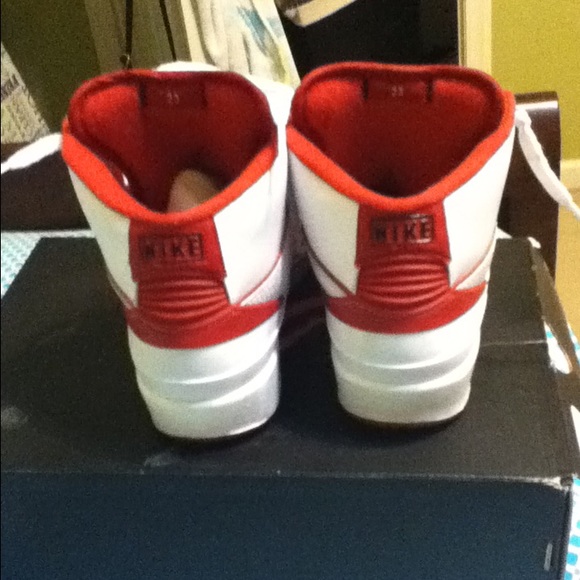 Jordan 2's - Picture 3 of 4