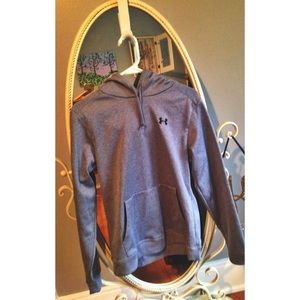 Under Armour Sweatshirt