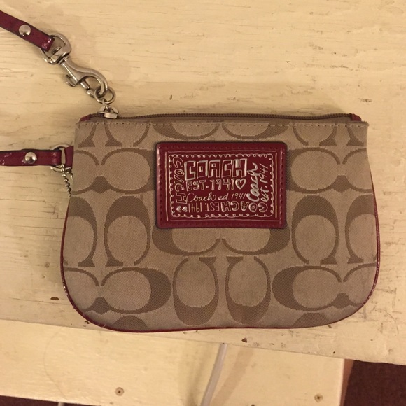 AUTHENTIC Coach Wristlet