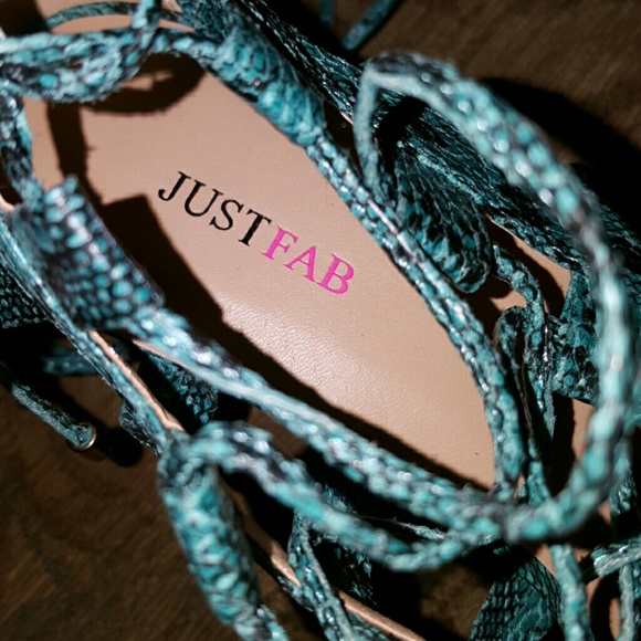 Justfab heels - Picture 2 of 4