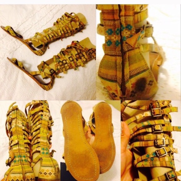 Rare JC x Free People Romana fest Aztec sandals - Picture 2 of 3