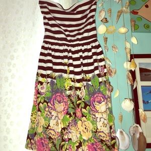 Strapless Striped dress with flowers