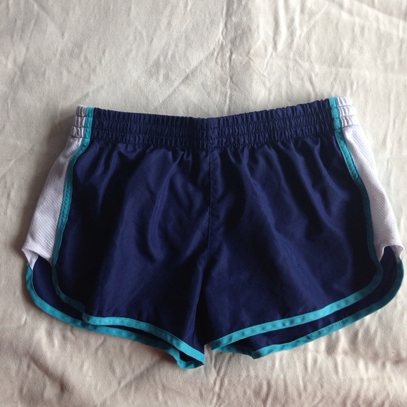 Running shorts