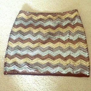 Forever 21 sparkly skirt