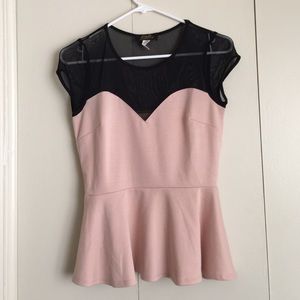 🚨 ACCEPTING BEST OFFERS! Beige Top