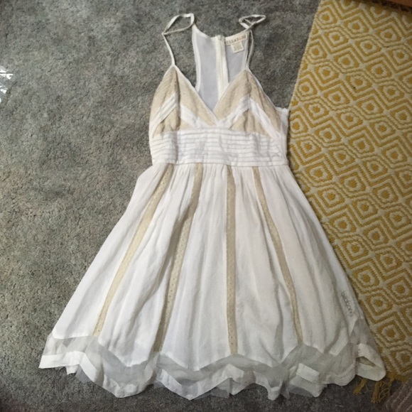 Barely worn billabong dress