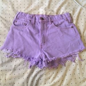 VINTAGE LAVENDER CUTOFF LEVIS