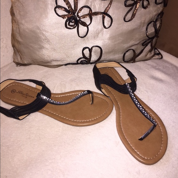 Sandals - Picture 2 of 3