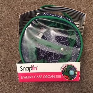 Snap in jewelry case organizer
