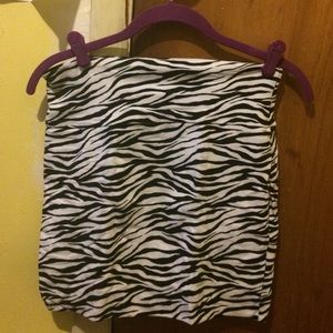 Black and white animal print mini skirt