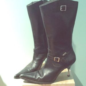 SIGNIFICANT DAMAGE…Harley Davidson blk leather stiletto midcalf boot