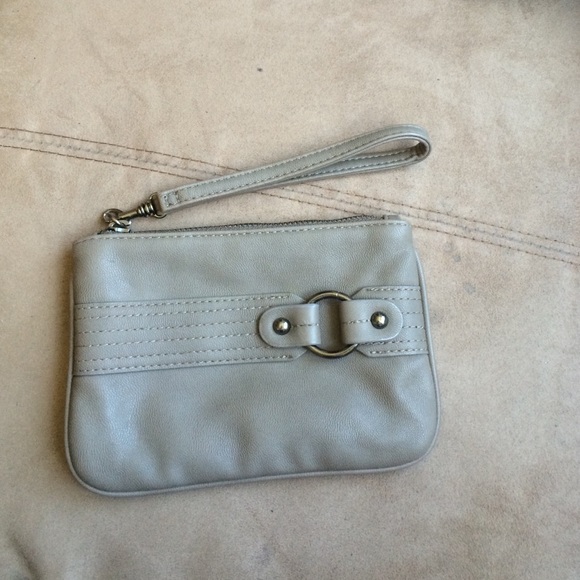 Wristlet