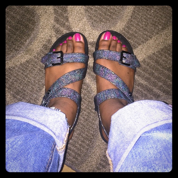 G by Guess Raizel sandals