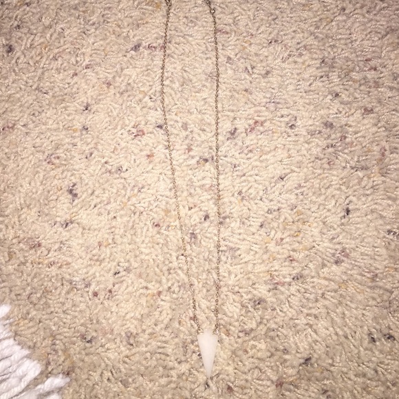 White rock necklace