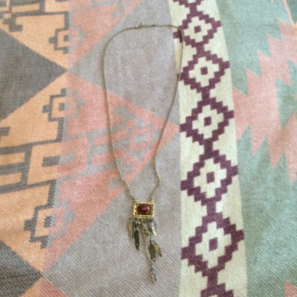 Burgundy stone long feather necklace