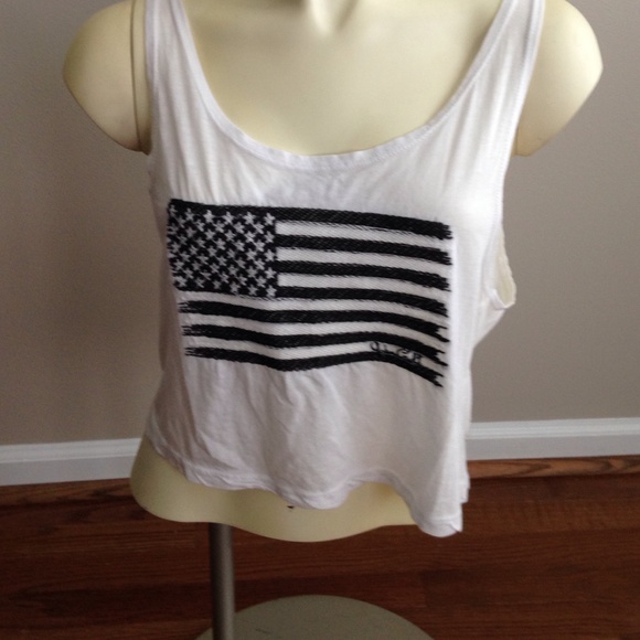 Sale 💖 Brandy Melville crop top