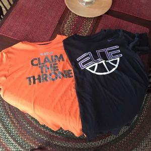 Nike t shirt bundle.