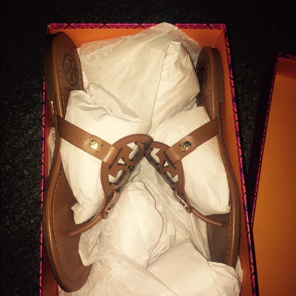 SOLD - Picture 2 of 4