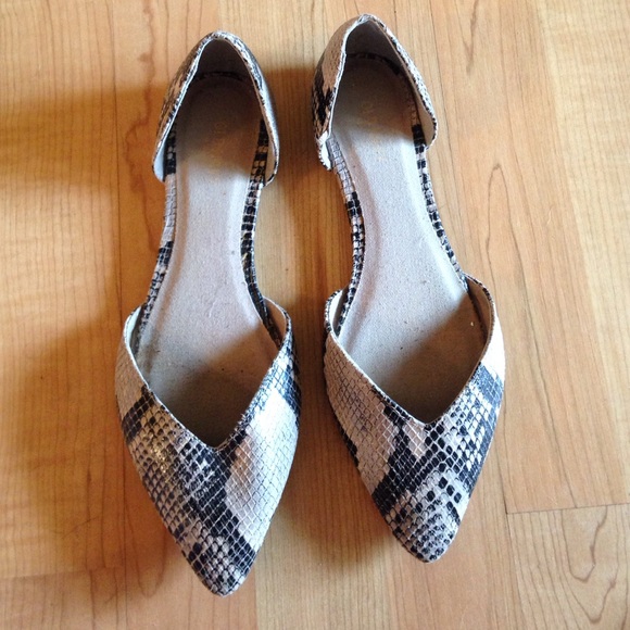 Faux snake skin flats